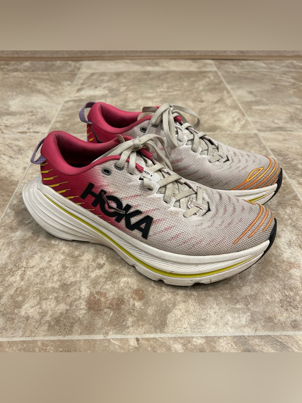 Hoka One Bondi X Running Shoes Women’s 8 Carbon Plate